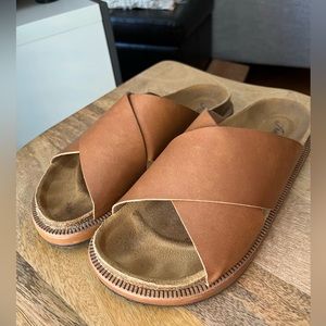 Free People slides